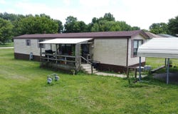 405 N Wall Street, Leeton, MO 64761