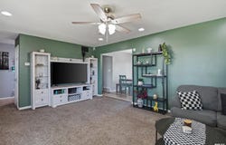 1 COUNTY Road, Chatham, IL 62629