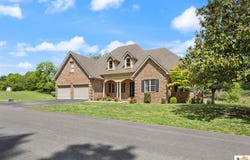 223 Lakeview Drive, Jamestown, KY 42629