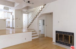 36 Navy St, Los Angeles, CA 90291