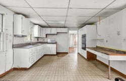 454 Plainfield Rd, Edison Twp., NJ 08820-2628