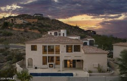 2109 E KERRY Lane, Phoenix, AZ 85024