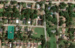 704 E 8th Street, Bonham, TX 75418