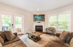 18 Post Oak Ct, Hardyston Twp., NJ 07419-1226
