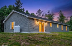 16 Pomroy Lane, Levant, ME 04456