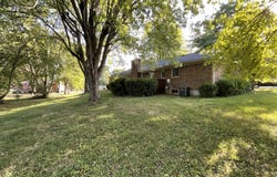 6309 Saranac Court, Louisville, KY 40214