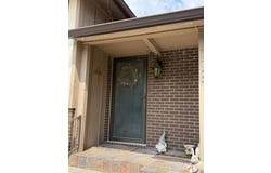 727 Lake Dr, Marshall, MO 65340
