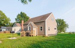 207 E Allen Street, Kentland, IN 47951