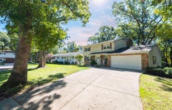 1208 W WOODSIDE Drive, Dunlap, IL 61525
