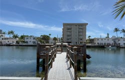8401 Crespi Blvd, Miami Beach, FL 33141