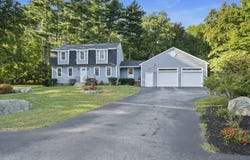 44 Pine Island Rd, Hanover, MA 02339
