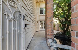 7907 Casaba, Los Angeles, CA 91306