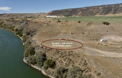 391 Rapid River Ct, Bliss, ID 83314