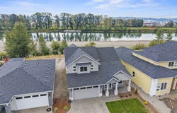 2162 S RIVER Rd, Kelso, WA 98626