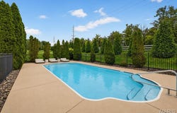 800 Dunbarton Drive, Weldon Spring, MO 63304
