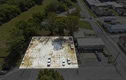 334 E Jackson Street, Bolivar, MO 65613