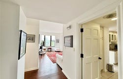 2121 S Yorktown Avenue, Tulsa, OK 74114