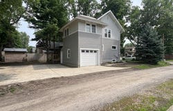 711 Clausen Avenue, Albert Lea, MN 56007