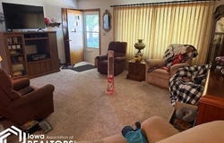 1408 E Call Street, Algona, IA 50511
