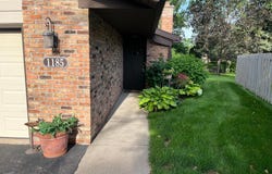 1185 weston, Plymouth, MN 55447