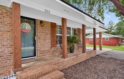 222 Edgewood Drive, Blackshear, GA 31516