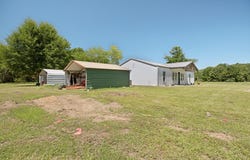 822 Private Road 7370, Point, TX 75472