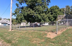 538 Cooper Ave, Paris, MO 65275