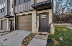 1108 River Fork Way, Knoxville, TN 37920