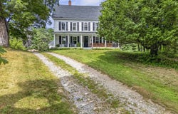 117 Nickerson Hill Road, Readfield, ME 04355