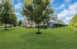 45104 Silver Birch Lane, Plainview, NY 11803