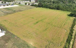 N 1000 W, Linton, IN 47441