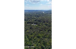Hall St, Rockwood, TN 37854