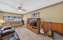 543 Germaine Lane, Elk Grove Village, IL 60007