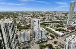 239 SW 9th St, Miami, FL 33130