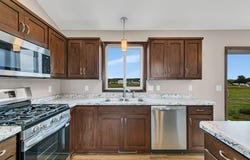 110 Woolgrass Way, Avon, MN 56310