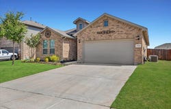 1402 Pleasanton Road, Cleburne, TX 76033