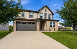 16352 Sedalia Drive, Fishers, IN 46040