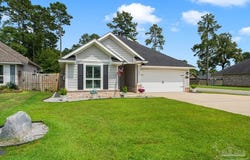 5691 Dunridge Dr, Pace, FL 32571