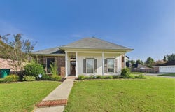 106 Doe Lane, Broussard, LA 70518