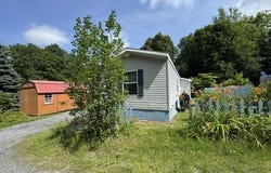 60 Tori Lane, Bennington, VT 05201