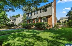 14 Ramsey Terrace, Fair Lawn, NJ 07410