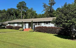 224 Camellia Drive, Quincy, FL 32351