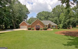 135 Pendleton Trail, Tyrone, GA 30290