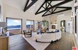 8567 Rd Mipolomol Rd, Malibu, CA 90265