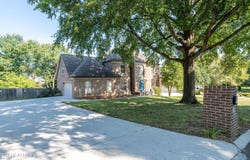 327 Sundown Rd, Knoxville, TN 37934