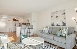 2700 Atlantic Ave, Longport, NJ 08403