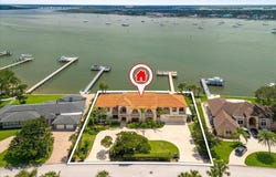 49 Dolphin Dr, St Augustine, FL 32080
