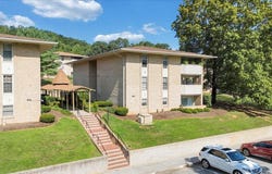 5260 Crossbow Cir, Roanoke, VA 24018