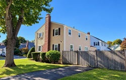 15 Puritan Rd, Beverly, MA 01915