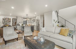 1191 LANTERN Ln, Eugene, OR 97401